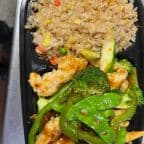 Best Lc8. Garlic Sauce Lunch in Langhorne, PA